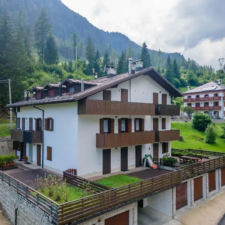 Col Da Daut 8 Apartment