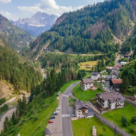 Col Da Daut 8 *